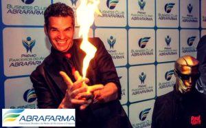 Coquetel Corporativo com Mágico Paul&Jack para Abrafarma